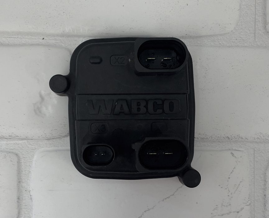 Контролен модул въздушен компресор AUDI Q5 Q7 Q8 E-Tron 4M0907778