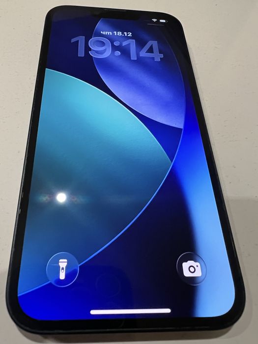 Продавам iphone 14 128gb в гаранция от Виваком