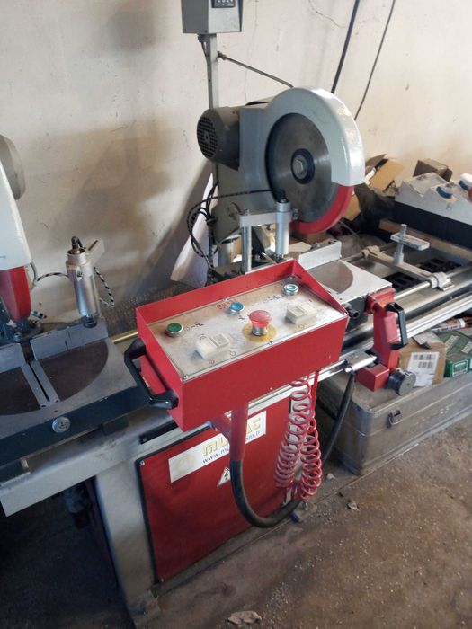 Машини за ПВЦ и АЛ.дограма