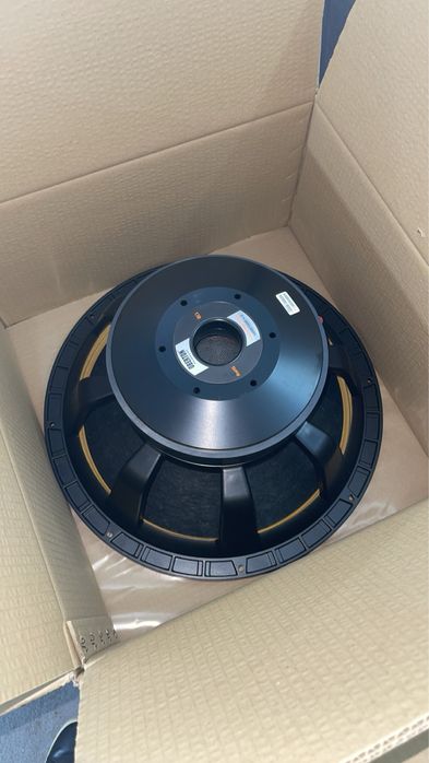 Бас каси Oberton 18xb1600v2 и Топове