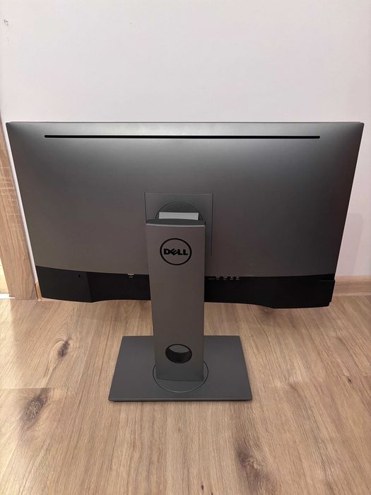 Monitor Dell Ultrasharp UP2716D