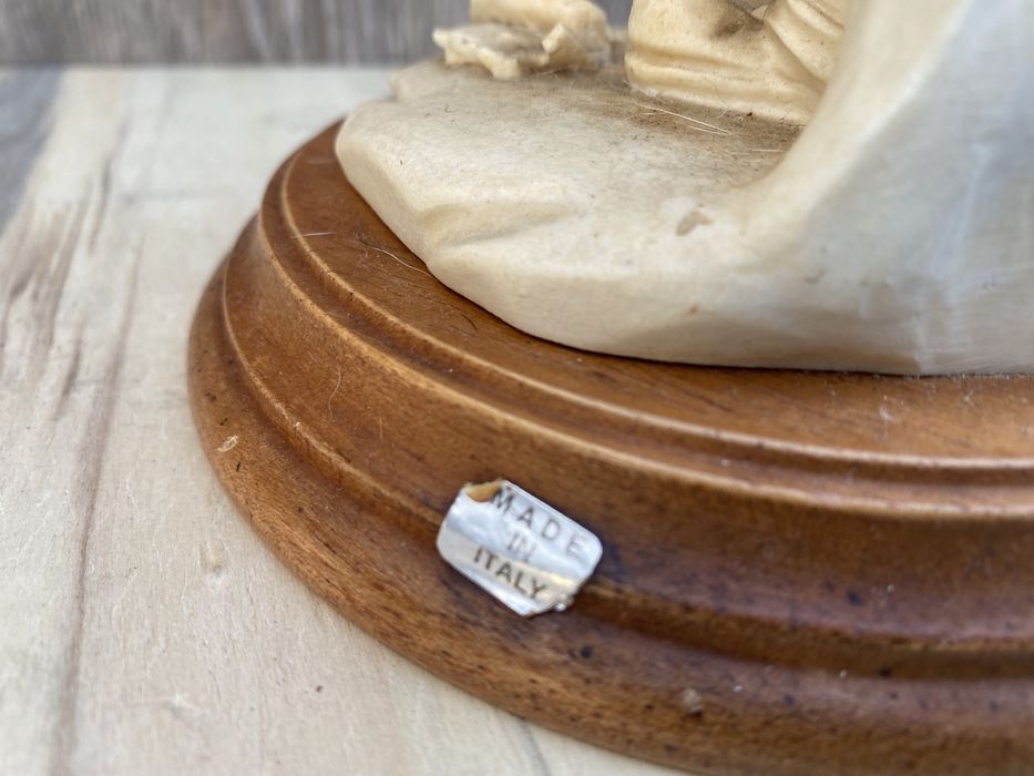 Италианска фигура авторска кападимонте