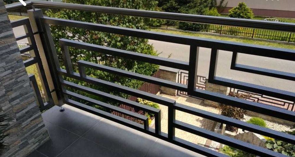 Confecționez garduri,scări,balustrade,structuri garaje,foișoare,terase