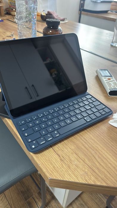 iPad (A16)  256 GB,