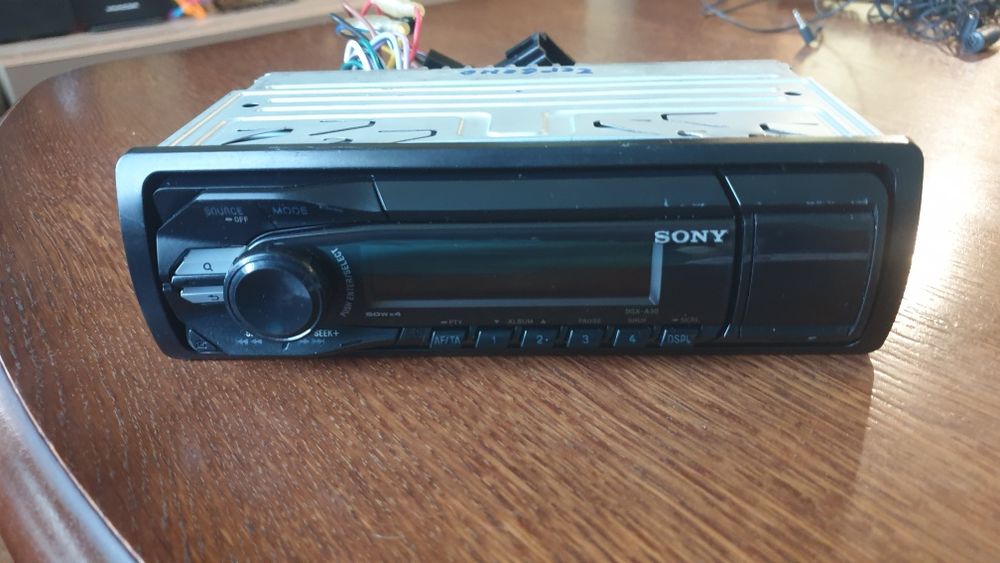 Авто плеър радио музика за кола Сони Sony  USB AUX