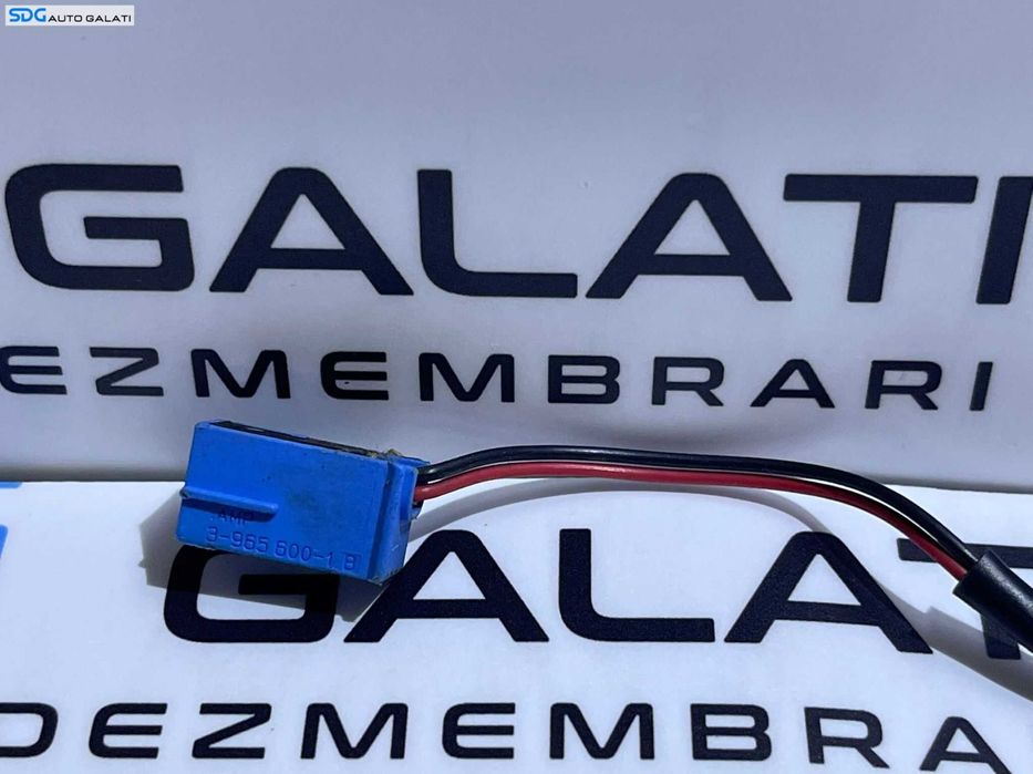 Broasca Incuietoare Usa Portiera Stanga Spate Mercedes W203 Clasa C Class 2001 - 2007 Cod 2037300135 [D0582]