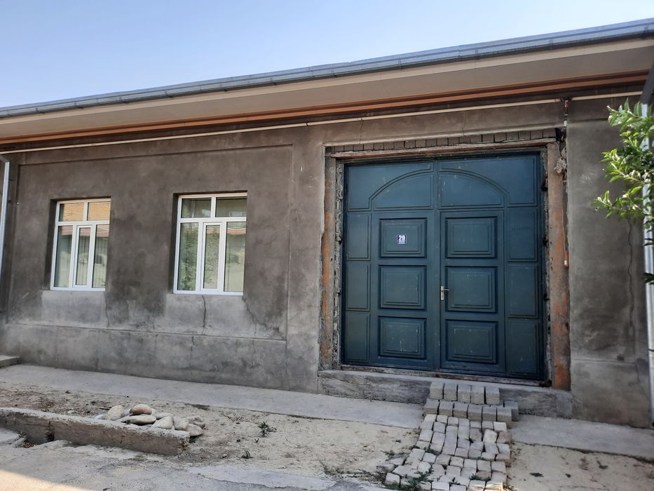 Hovli sotiladi 3.62 sotix