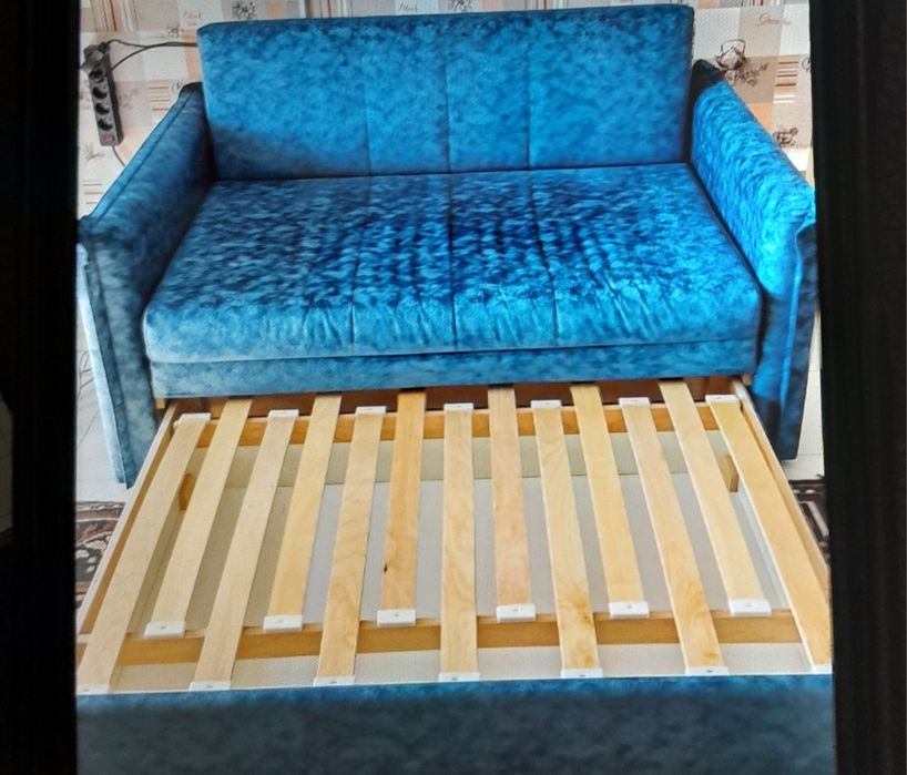 Продам диван мини,стол