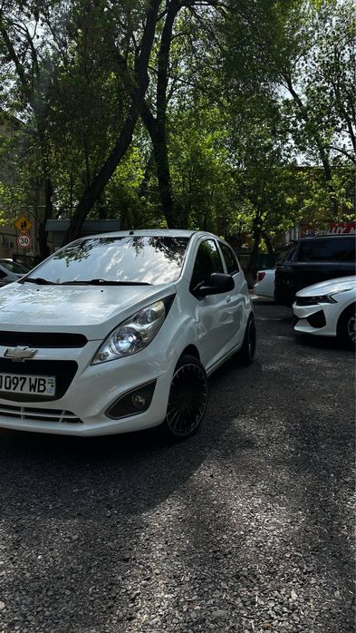 Spark sotiladi srochna