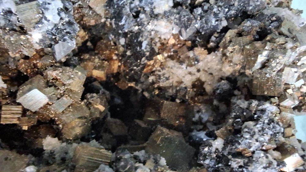 Планински кристали