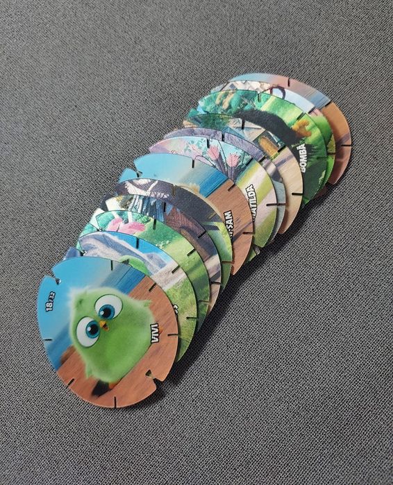 Cartonase stickere Angry Birds + Fortnite holografice, plasticate-colectie