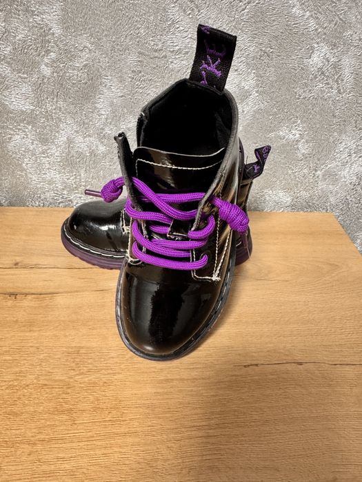 Ботинки на девочку демисезонные