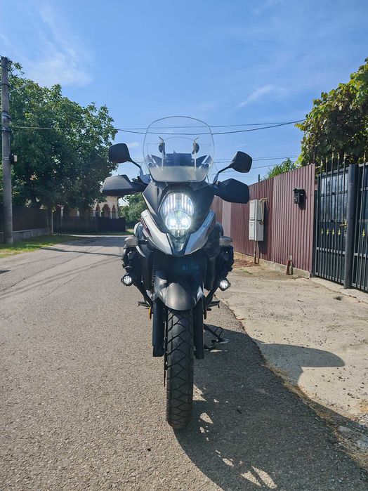 Suzuki V-Strom 650 - Pachet Touring Complet, ABS, TC