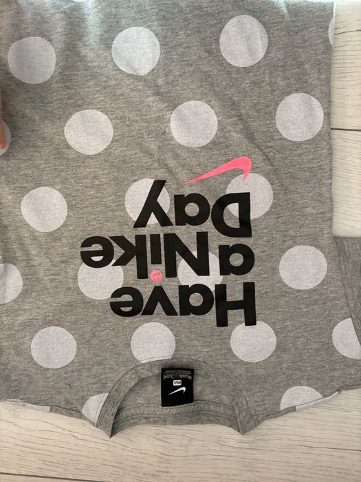 Nike рокля 6-7г.