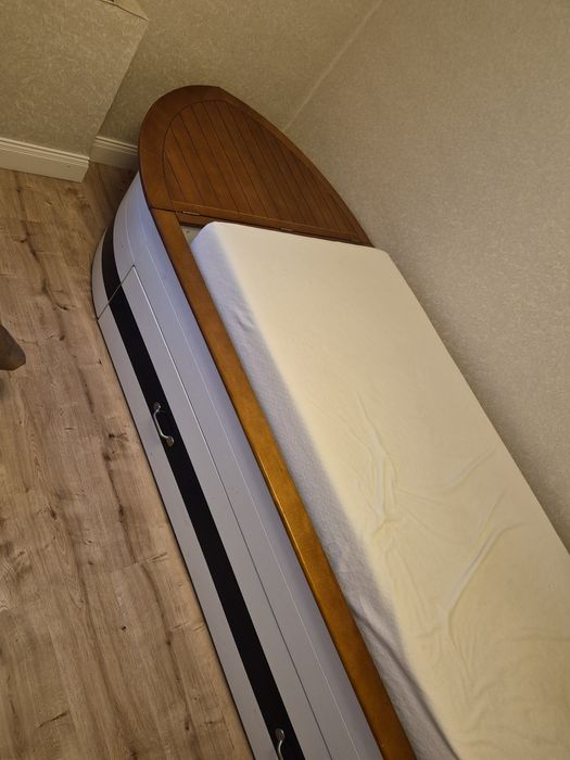 Продам кровать набор детский