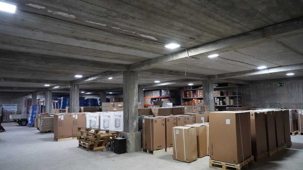 Бизнес с коммерческой недвижимостью и лицензией таможенного склада