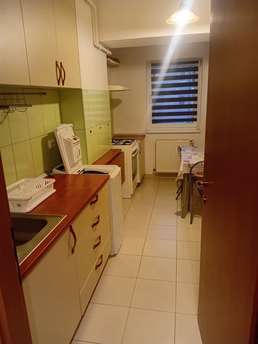 Închiriez garsoniera Confort City