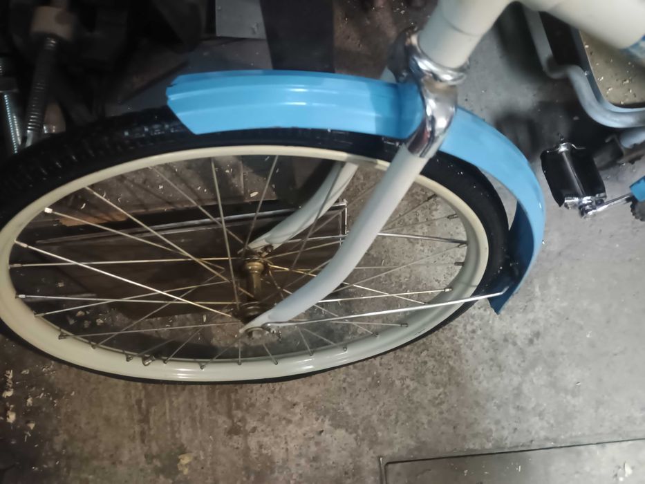 Школник. Ретро велосипед