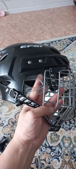 Хоккейная экипировка