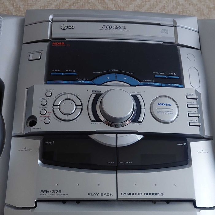 Музыкальный центр LG