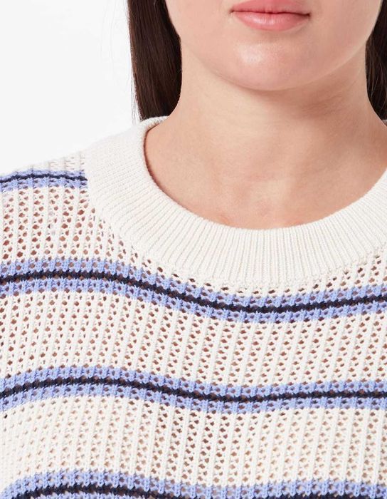 Бял пуловер Tom Tailor