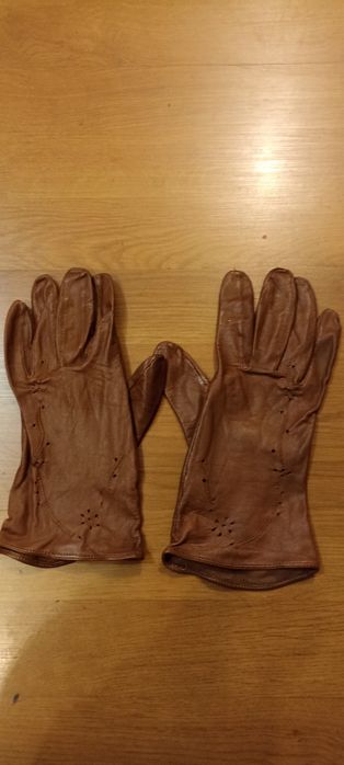 Дамски ръкавици естествена кожа