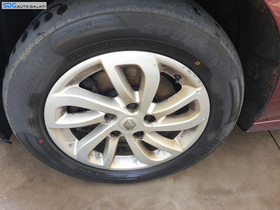 Set 4 Roti Jante Aliaj 205 60 16 R16 Anvelope Vara DOT 2023-2024 Renault Scenic 3 2009 - 2016 [C8685]