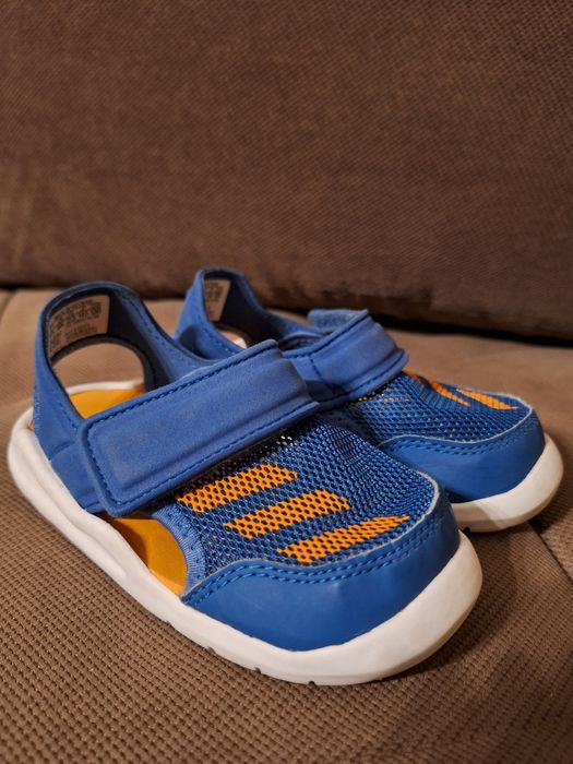 Детски сандали Adidas