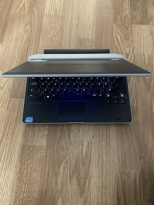 Laptop Dell intel core i5,tastatura luminata,Wind 10,320gb m,4gb ram .