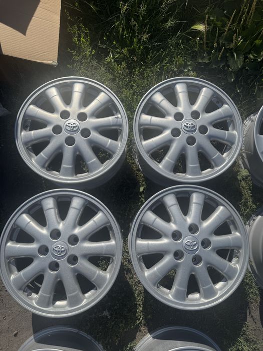 Диски R16 5/114,3 original toyota