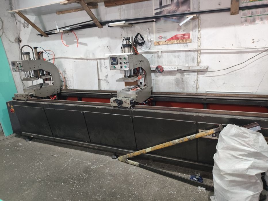 Продам линию для ПВХ окон