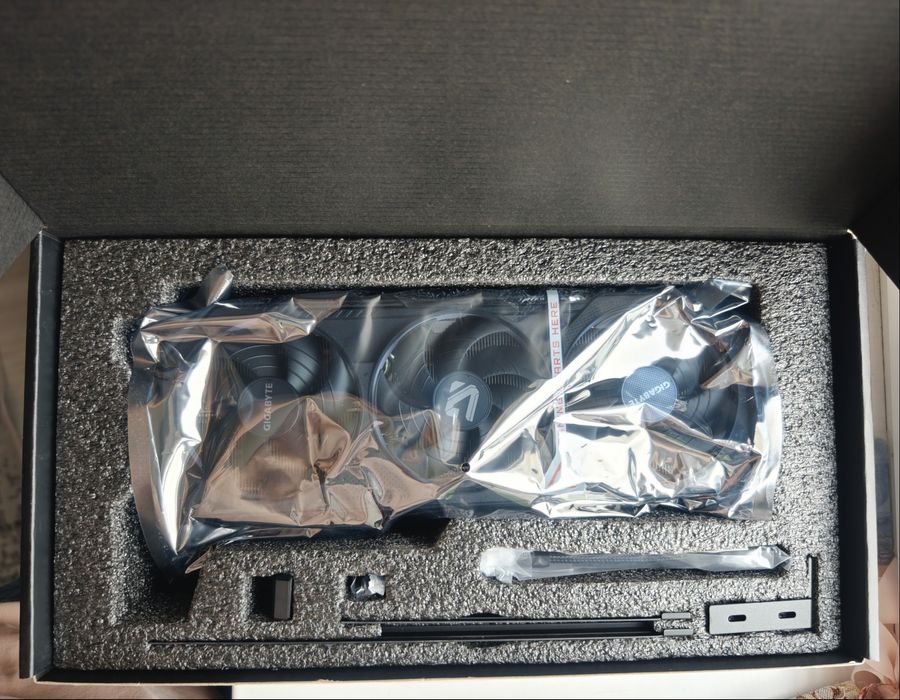 Видеокарта Gigabyte RTX 5070 Gaming OC