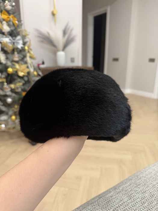 Продам норкоаую беретку