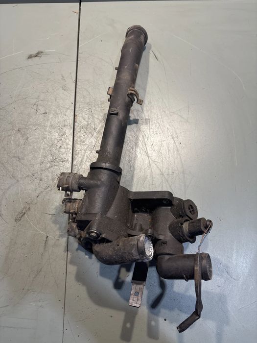 Termostat 032121111AB Volkswagen VW Golf 2000 1.4 MT (75 hp)
