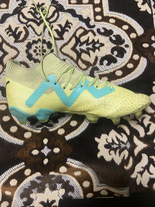 Продаю бутсы Puma future ultimate зеленые 39размер