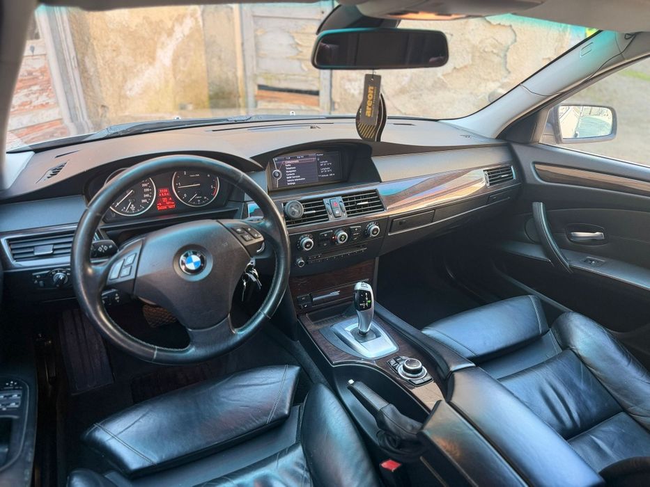 BMW 5 Series 2009 — imagine 5