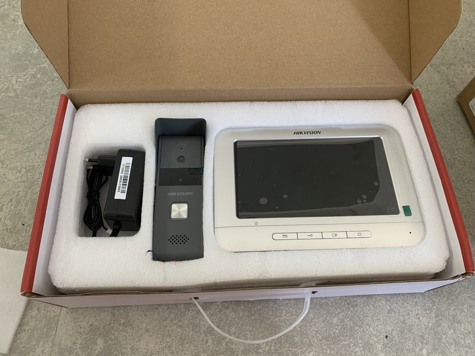 Vindem și asiguram montaj pentru sisteme de alarma, supraveghere video