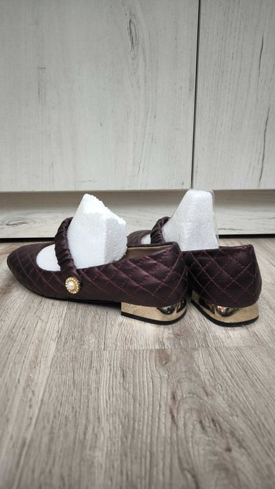 Бордовые бателки