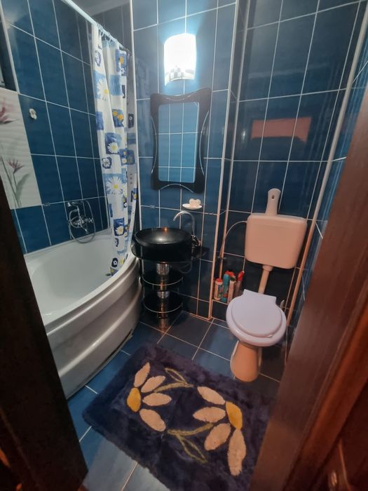 Inchiriez Apartament