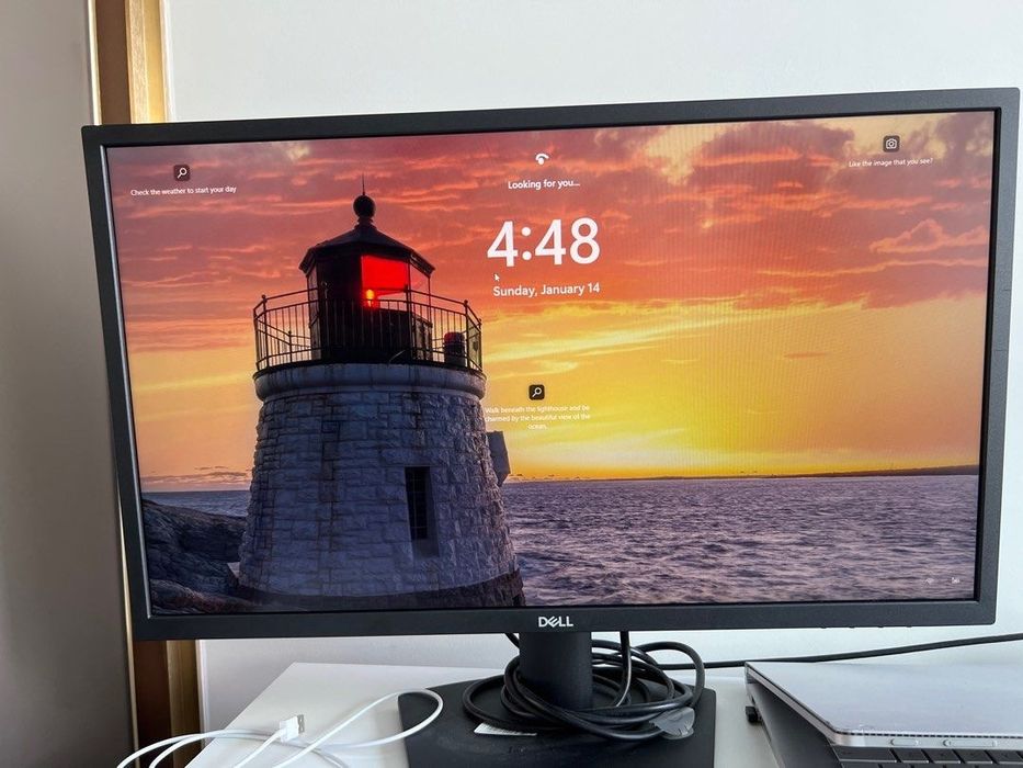 Монитор Dell 24"