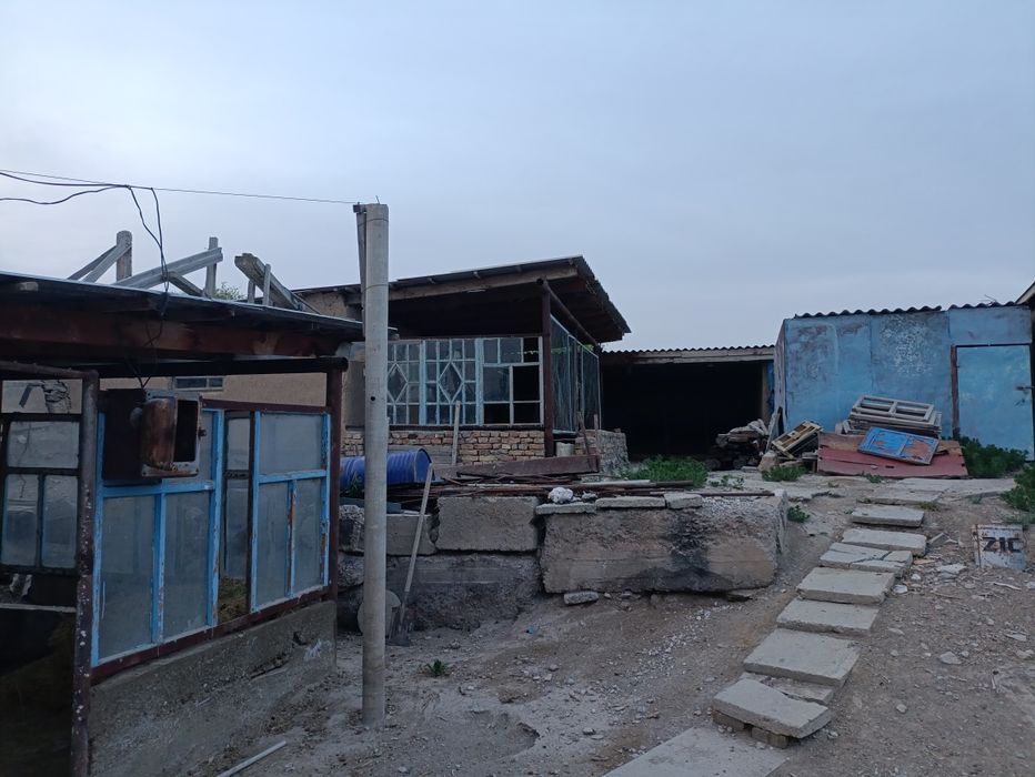 Жер үй сатылады Қаратау