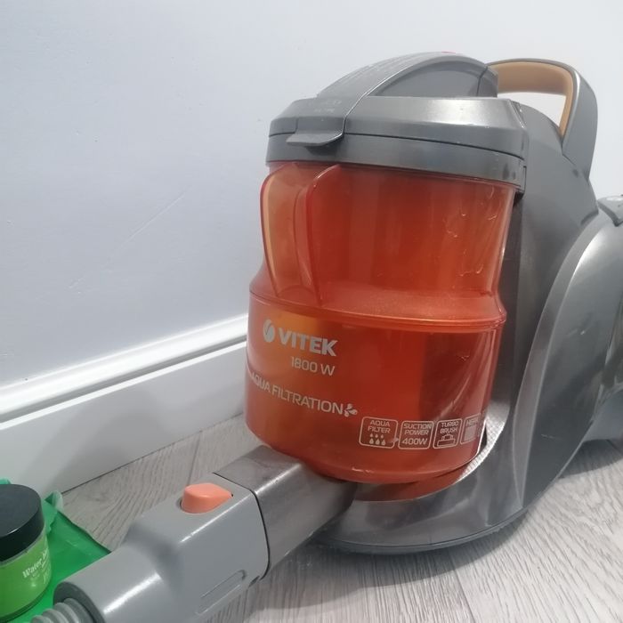 Пылесос vitek 1800w