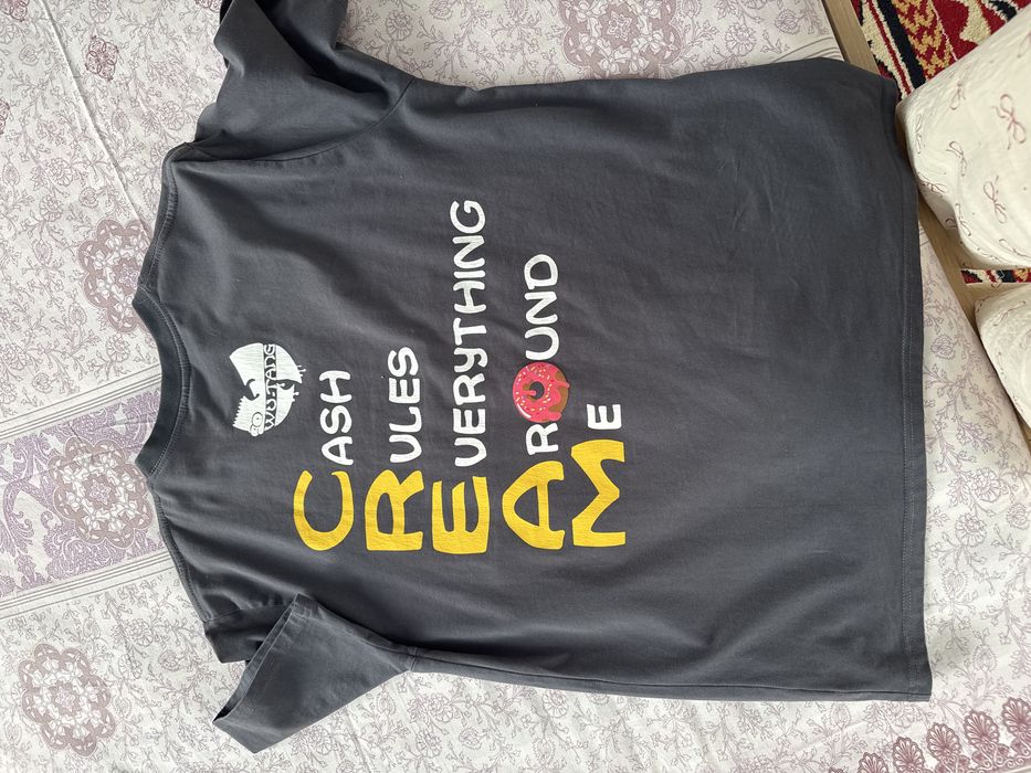 Продаётся футболка