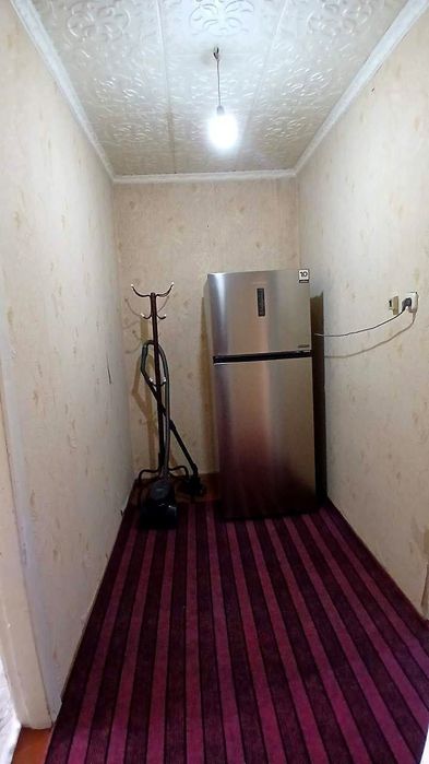 Навои ш. 2хонали кв маклерсиз срочно