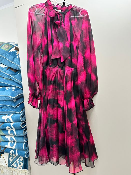 Продаются платья