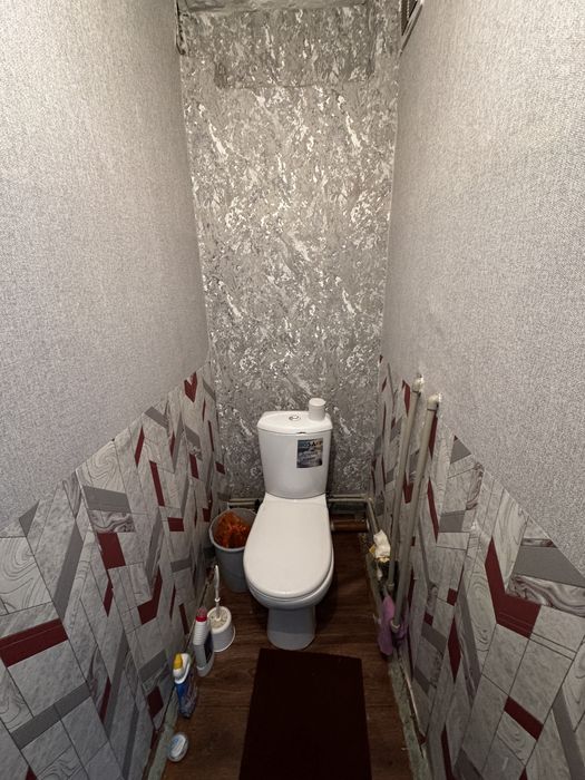 Продам комнату, 2/5, ремонт. Егорова 25