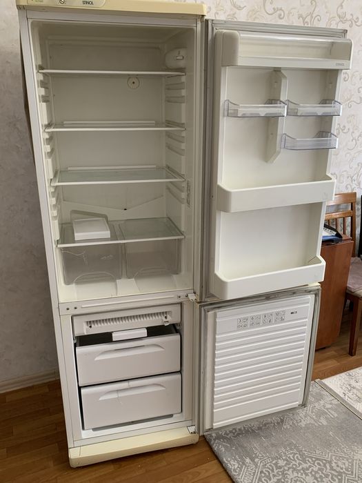 Холодильник STINOL