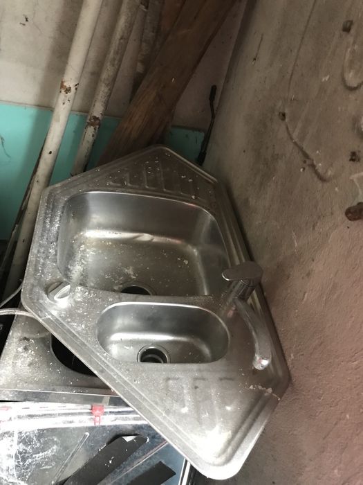 Хромникелови мивки