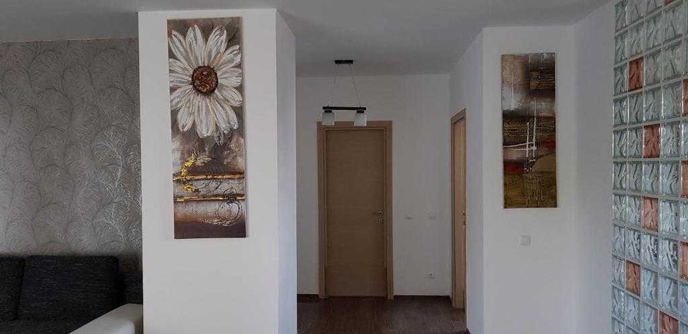 Vanzare apartament 3 camere Olimp direct proprietar