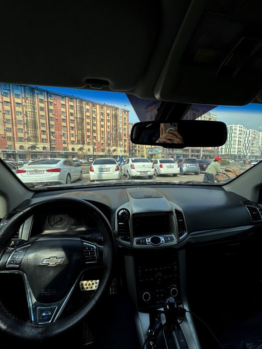 Kaptiva 2/4 2012 kraska toza 65 tali propan qo'yilgan